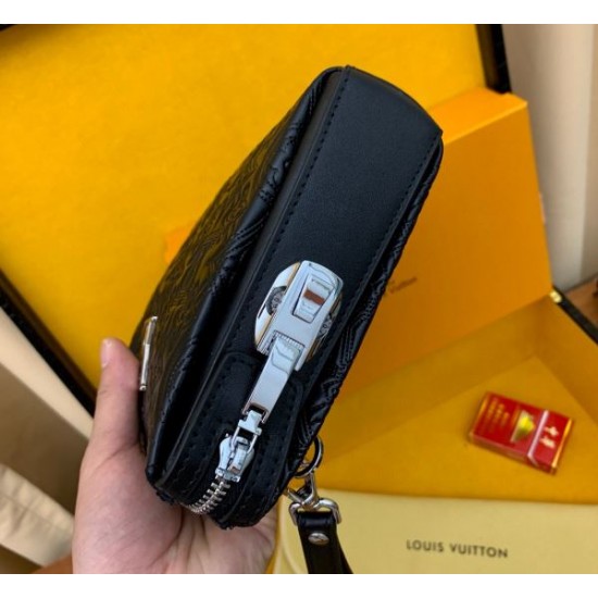 2024SS 最安価格新品 LOUIS VUITTON ルイヴィトン クラッチバッグ 2024SS 最安価格新品 LOUIS VUITTON ルイヴィトン クラッチバッグ