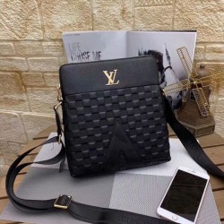 2024SS 抜群な通気性 LOUIS VUITTON ルイヴィトン ショルダーバッグ