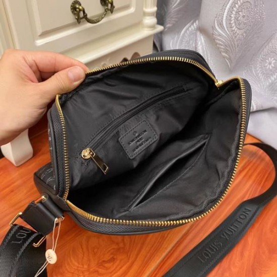2024SS 色にも流行り LOUIS VUITTON ルイヴィトン ショルダーバッグ 2024SS 色にも流行り LOUIS VUITTON ルイヴィトン ショルダーバッグ
