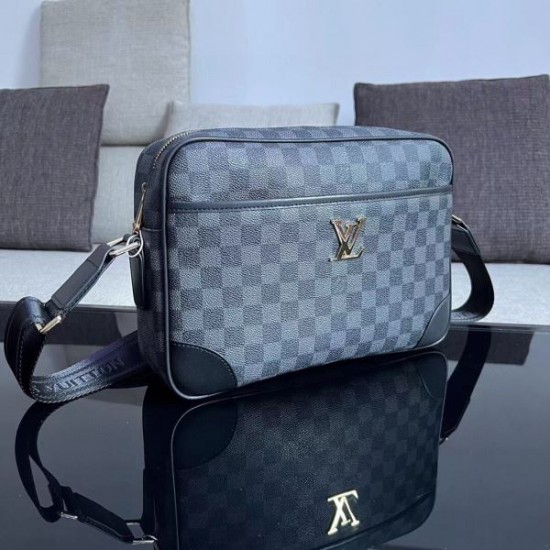 2024SS 最新アイテム LOUIS VUITTON ルイヴィトン ショルダーバッグ 2024SS 最新アイテム LOUIS VUITTON ルイヴィトン ショルダーバッグ