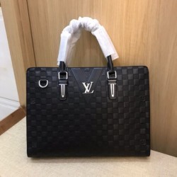 2024SS 一枚でお洒落 LOUIS VUITTON ルイヴィトン ブリーフケース