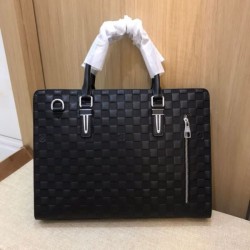 2024SS 一枚でお洒落 LOUIS VUITTON ルイヴィトン ブリーフケース