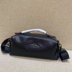 2024SS 雑誌にも掲載アイテム PRADA プラダ ショルダーバッグ