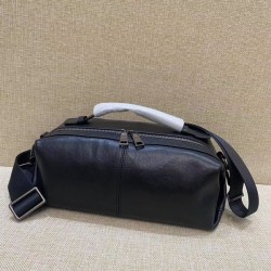 2024SS 雑誌にも掲載アイテム PRADA プラダ ショルダーバッグ