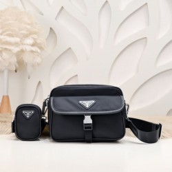 2024SS ファッション感が満点 PRADA プラダ ショルダーバッグ