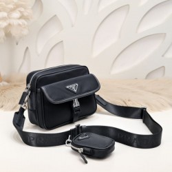 2024SS ファッション感が満点 PRADA プラダ ショルダーバッグ