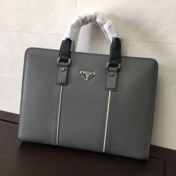 2024SS ファッションの流行り PRADA プラダ ブリーフケース