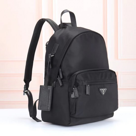 2024SS 希少!取り扱い店舗限定 PRADA プラダ バックパック 2024SS 希少!取り扱い店舗限定 PRADA プラダ バックパック