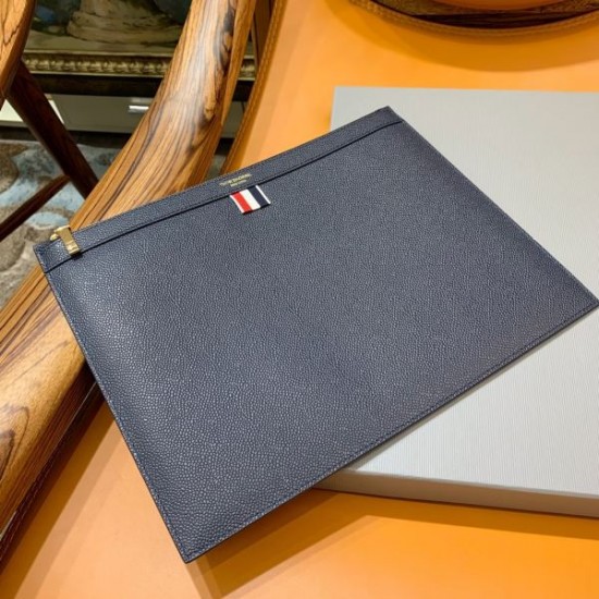2024SS 定番デザイン THOM BROWNE トムブラウン クラッチバッグ 2024SS 定番デザイン THOM BROWNE トムブラウン クラッチバッグ