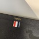 2024SS 履き心地抜群 THOM BROWNE トムブラウン クラッチバッグ