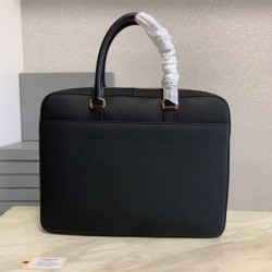 2024SS コーデの主役 THOM BROWNE トムブラウン ブリーフケース