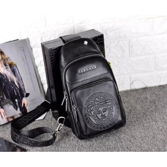 2024SS 海外先行発売! VERSACE ヴェルサーチェ チェストバッグ 2024SS 海外先行発売! VERSACE ヴェルサーチェ チェストバッグ