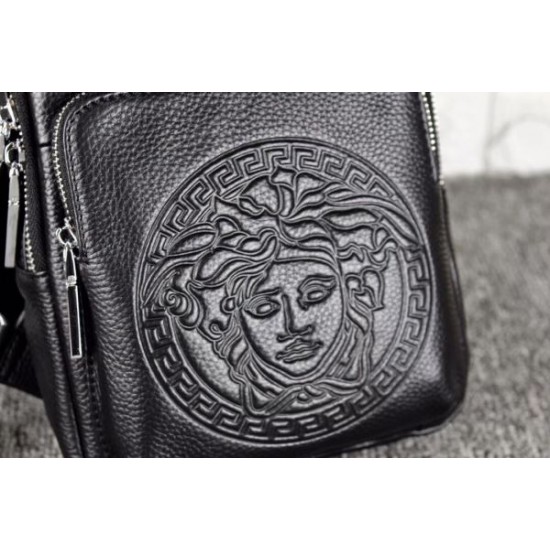 2024SS 海外先行発売! VERSACE ヴェルサーチェ チェストバッグ 2024SS 海外先行発売! VERSACE ヴェルサーチェ チェストバッグ
