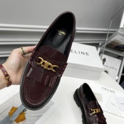 2024SS 自分らしいスタイリング CELINE セリーヌ レディース用 カジュアルシューズ
