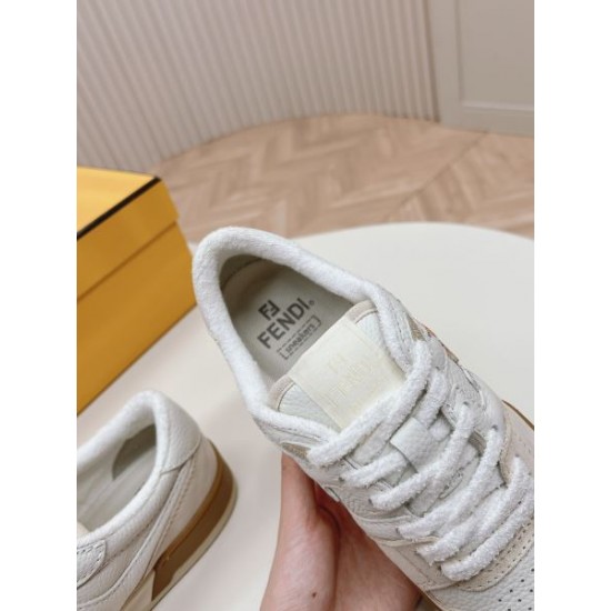2024SS 超人気美品セール中 FENDI フェンデイ レディース用 カジュアルシューズ 2024SS 超人気美品セール中 FENDI フェンデイ レディース用 カジュアルシューズ