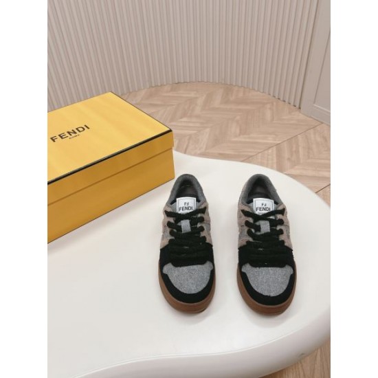 2024SS 超レアな入手困難品 FENDI フェンデイ レディース用 カジュアルシューズ 2024SS 超レアな入手困難品 FENDI フェンデイ レディース用 カジュアルシューズ