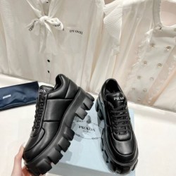 2024SS 遊び心が溢れるアイテム PRADA プラダ レディース用 カジュアルシューズ