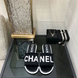 2024SS 着こなしが簡単につくれる CHANEL シャネル レディーススリッパ