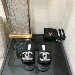 2024SS インパクト抜群のデザイン CHANEL シャネル レディーススリッパ