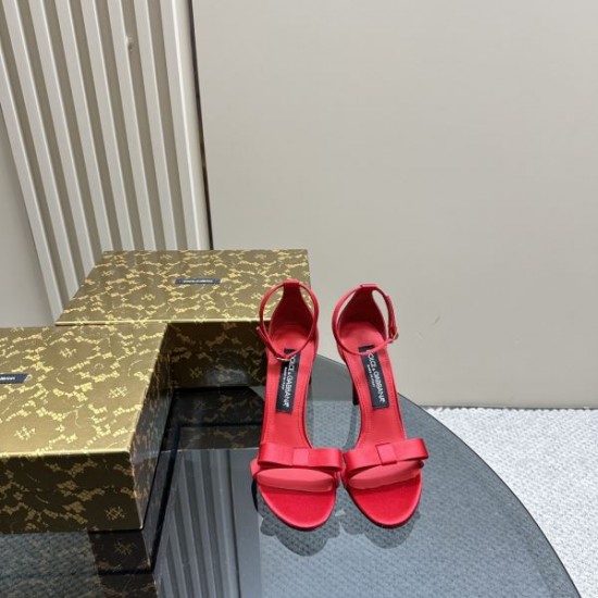 2024SS 魅力的な美品 DOLCE&GABBANA ドルチェ&ガッバーナ レディースサンダル 2024SS 魅力的な美品 DOLCE&GABBANA ドルチェ&ガッバーナ レディースサンダル