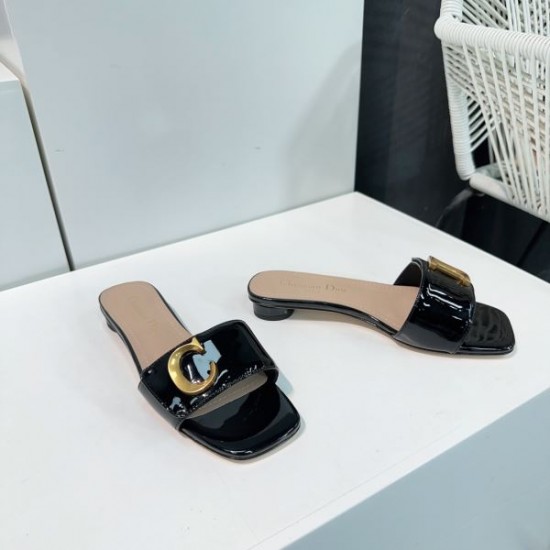 2024SS 高級ブランド超安特価 DIOR ディオール レディーススリッパ 2024SS 高級ブランド超安特価 DIOR ディオール レディーススリッパ