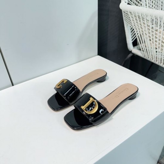 2024SS 高級ブランド超安特価 DIOR ディオール レディーススリッパ 2024SS 高級ブランド超安特価 DIOR ディオール レディーススリッパ