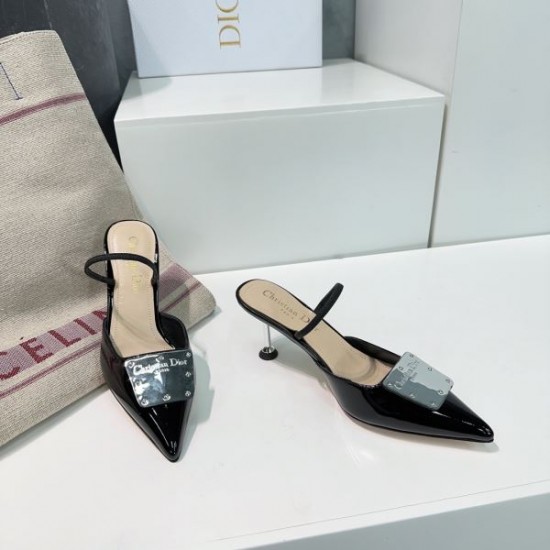 2024SS 大人の女性にぴったり DIOR ディオール レディーススリッパ 2024SS 大人の女性にぴったり DIOR ディオール レディーススリッパ