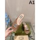 2024SS 魅力的な価格でセール GUCCI グッチ レディーススリッパ 2024SS 魅力的な価格でセール GUCCI グッチ レディーススリッパ