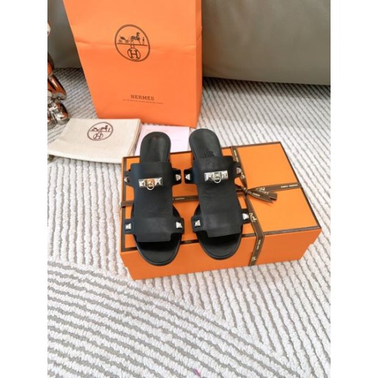 2024SS 大人の雰囲気たっぷり HERMES エルメス レディースサンダル 2024SS 大人の雰囲気たっぷり HERMES エルメス レディースサンダル