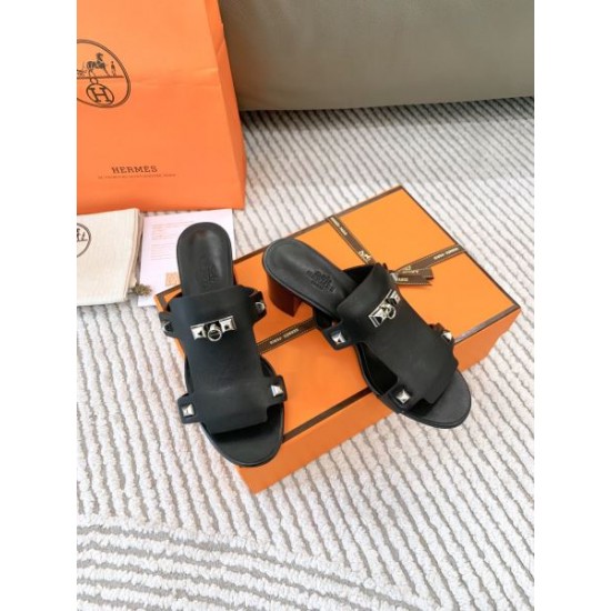 2024SS 大人の雰囲気たっぷり HERMES エルメス レディースサンダル 2024SS 大人の雰囲気たっぷり HERMES エルメス レディースサンダル