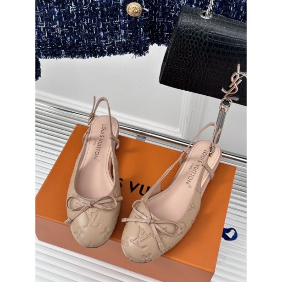 2024SS 高級感 超安値 LOUIS VUITTON ルイヴィトン レディースサンダル 2024SS 高級感 超安値 LOUIS VUITTON ルイヴィトン レディースサンダル