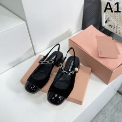 2024SS ホリデー限定 MIU MIU ミュウミュウ レディースサンダル