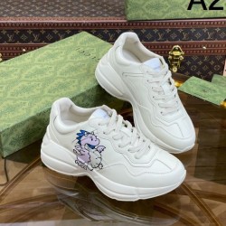 2024SS 大人っぽく見せてくれ GUCCI グッチ レディース用 スニーカー 