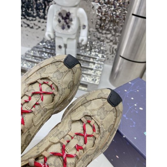 2024SS ファッションの流行り GUCCI グッチ レディース用 スニーカー 