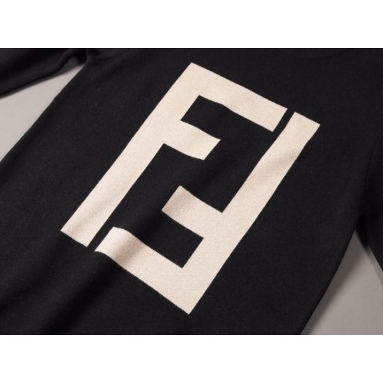 2024SS おしゃれな人は愛用中! FENDI フェンデイ セーター 2024SS おしゃれな人は愛用中! FENDI フェンデイ セーター