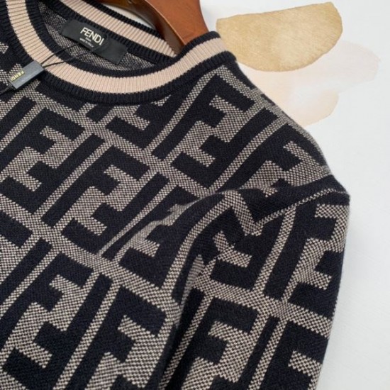 2024SS 新作セール価格でゲット FENDI フェンデイ セーター 2024SS 新作セール価格でゲット FENDI フェンデイ セーター