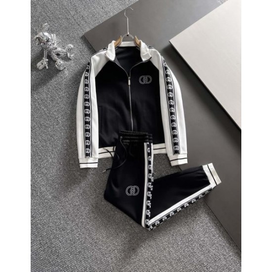 2024SS 希少!取り扱い店舗限定 GUCCI グッチ 上下セット 2024SS 希少!取り扱い店舗限定 GUCCI グッチ 上下セット