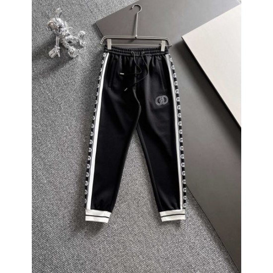 2024SS 希少!取り扱い店舗限定 GUCCI グッチ 上下セット 2024SS 希少!取り扱い店舗限定 GUCCI グッチ 上下セット