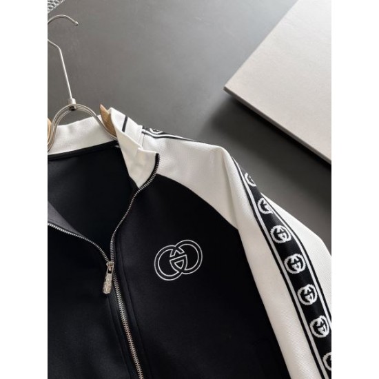 2024SS 希少!取り扱い店舗限定 GUCCI グッチ 上下セット 2024SS 希少!取り扱い店舗限定 GUCCI グッチ 上下セット