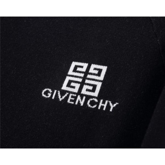 2024SS 今注目度が上がって GIVENCHY ジバンシィ セーター