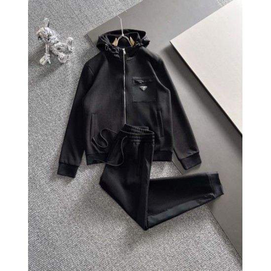 2024SS すっきりしたシルエット PRADA プラダ 上下セット 2024SS すっきりしたシルエット PRADA プラダ 上下セット