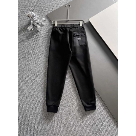 2024SS すっきりしたシルエット PRADA プラダ 上下セット 2024SS すっきりしたシルエット PRADA プラダ 上下セット