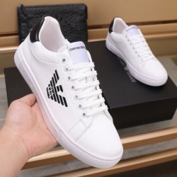 ARMANI アルマーニ クリスマスプレゼントにも 2024SS メンズ用 カジュアルシューズ