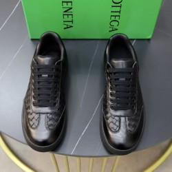 BOTTEGA VENETA ボッテガヴェネタ 支持が急上昇 2024SS メンズ用 カジュアルシューズ