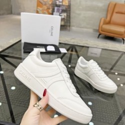 CELINE セリーヌ 著名人やセレブも愛用する 2024SS メンズ用 カジュアルシューズ