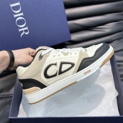 DIOR ディオール 引き続き注目のスタイル 2024SS メンズ用 カジュアルシューズ