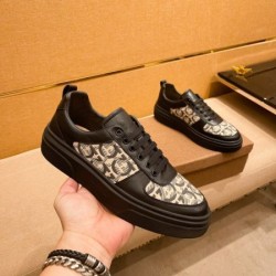 FERRAGAMO サルヴァトーレ フェラガモ 今季人気 2024SS メンズ用 カジュアルシューズ