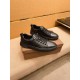 FENDI フェンデイ デイリー使いに実用性抜群 2024SS メンズ用 カジュアルシューズ