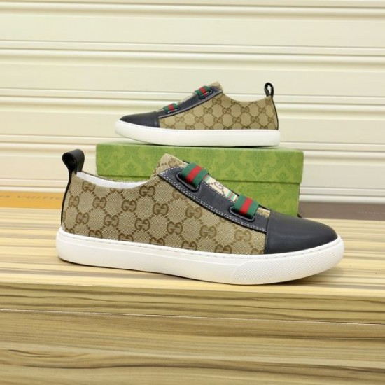 GUCCI グッチ 誰でもオシャレになれる! 2024SS メンズ用 カジュアルシューズ GUCCI グッチ 誰でもオシャレになれる! 2024SS メンズ用 カジュアルシューズ