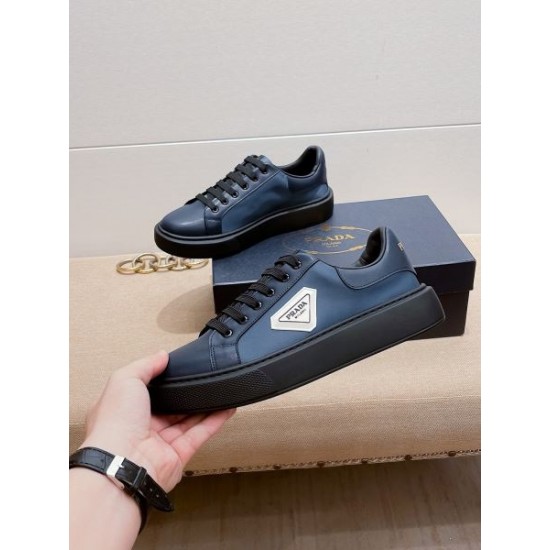PRADA プラダ 大流行新ブランドアイテム 2024SS メンズ用 カジュアルシューズ